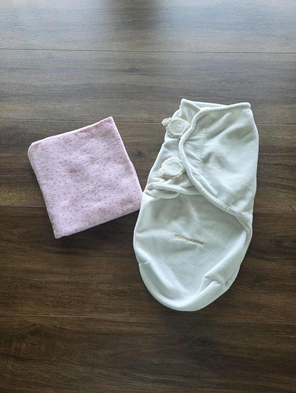 Set of Baby Swaddle/Receiving Blanket for Newborn